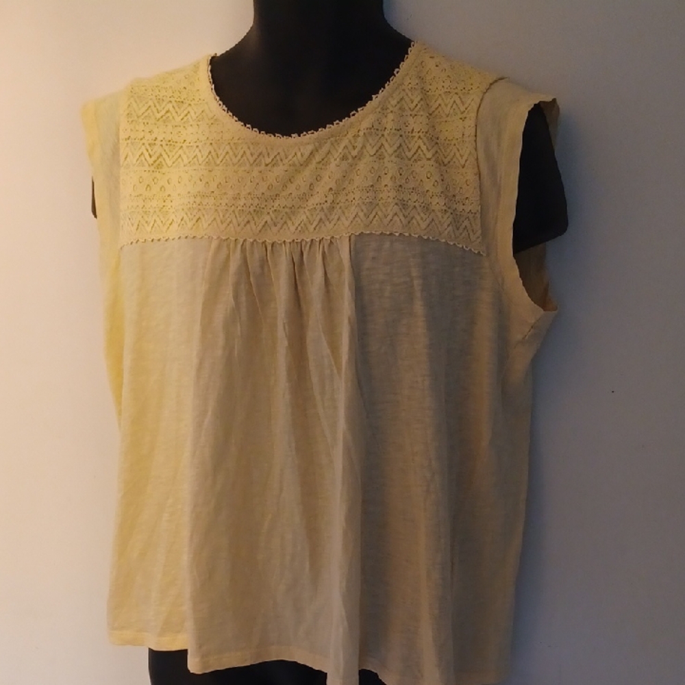 NWT Lucky Brand Cream Sleeveless Blouse with Lace - Picture 3 of 9